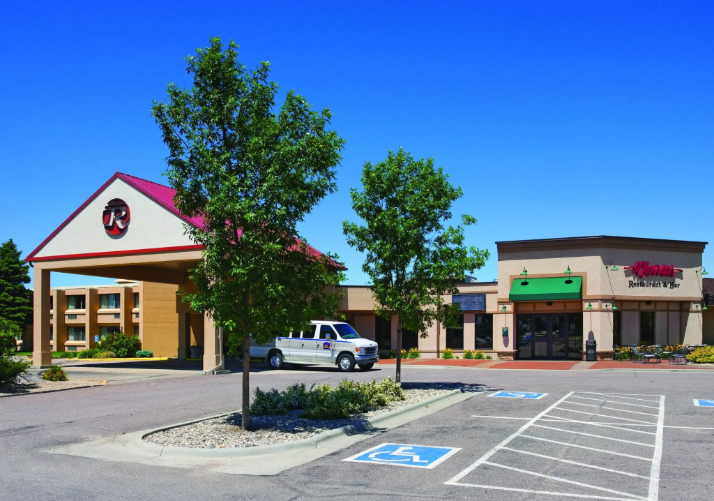 AmericInn by Wyndham Watertown