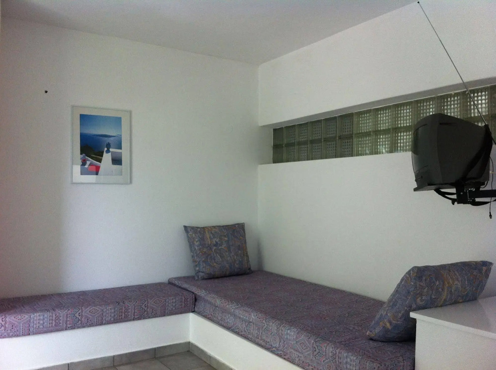 Markakis Apartments