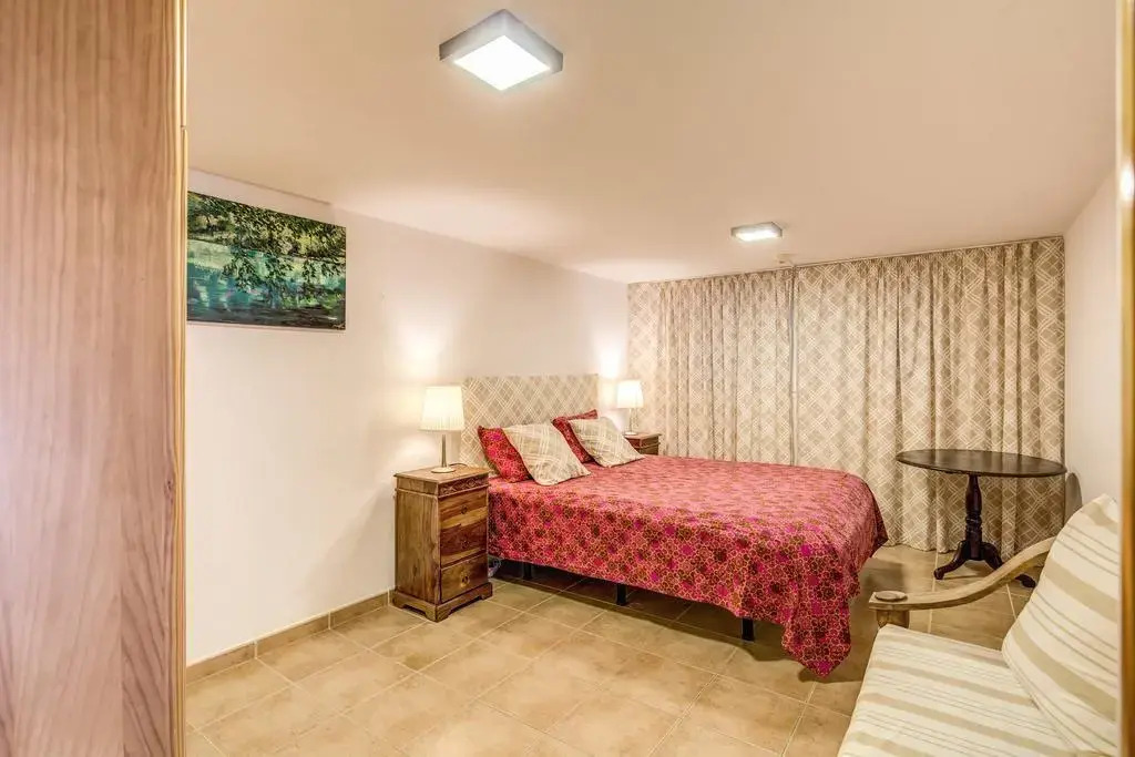 Granada I Apartments