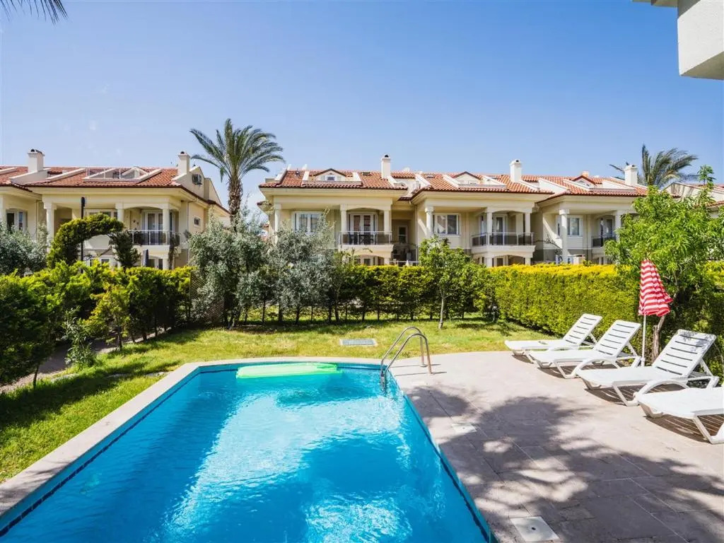 Sunset Beach Club Aqua Lettings