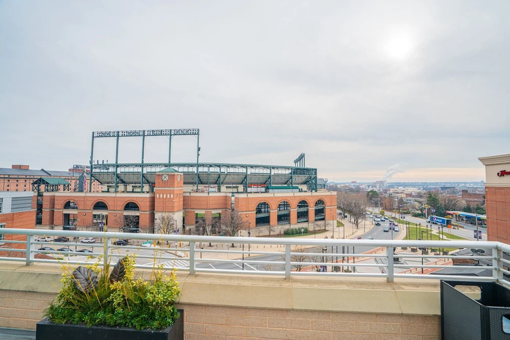 2 Bedroom Fully Furnished APT over Camden Yards 2 Apts by RedAwning
