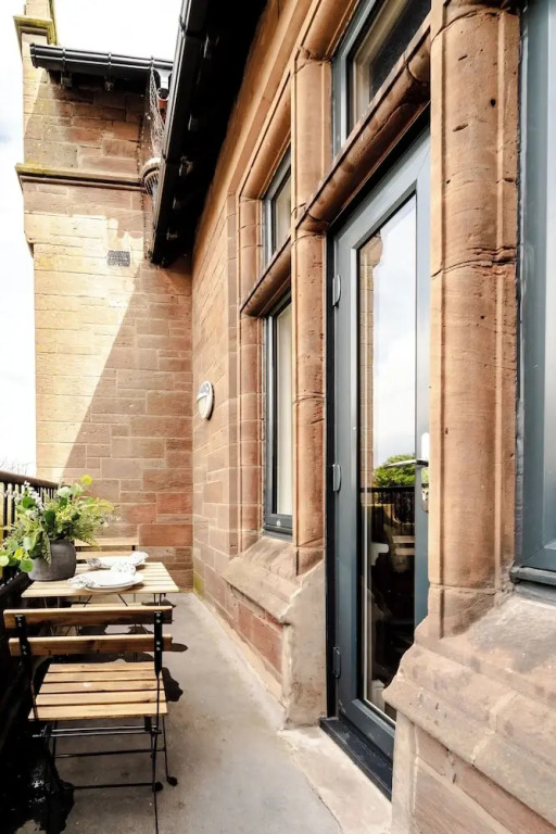 2 The Quadrant Luxury Apartments - Hoylake