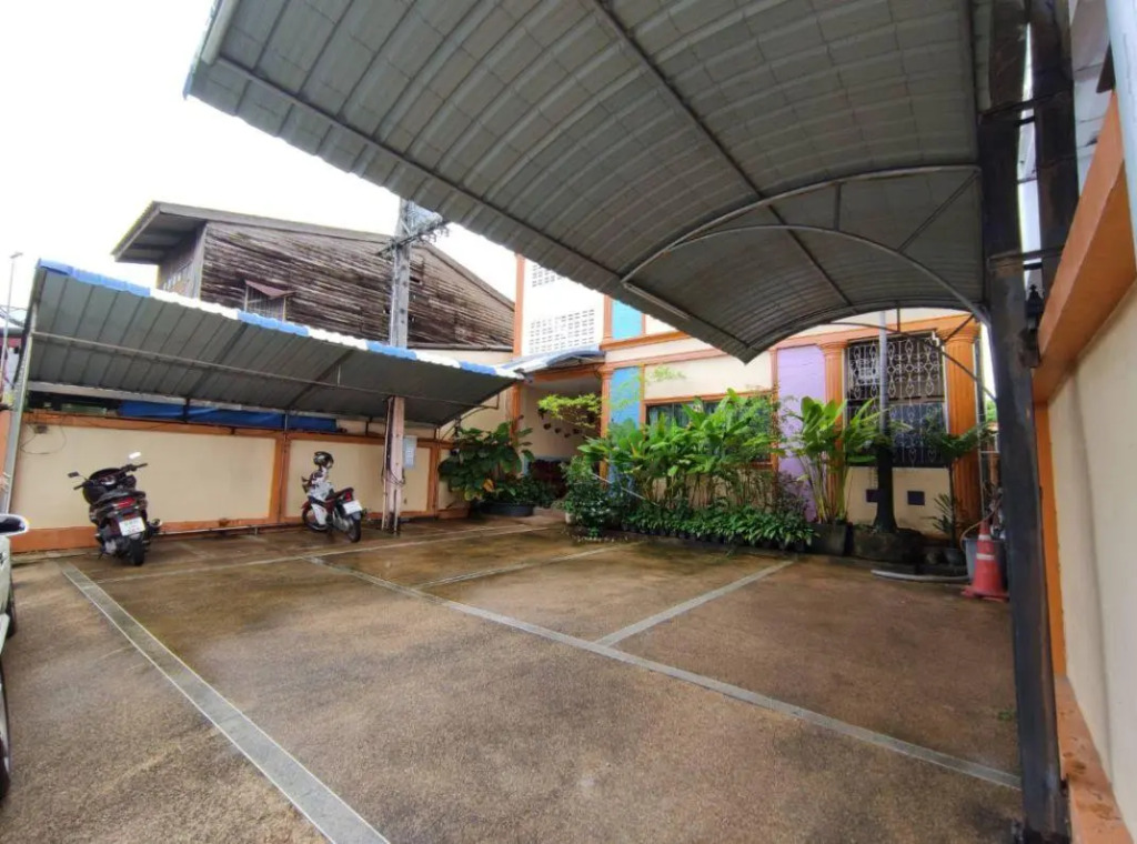 Teerada Apartment Phuket