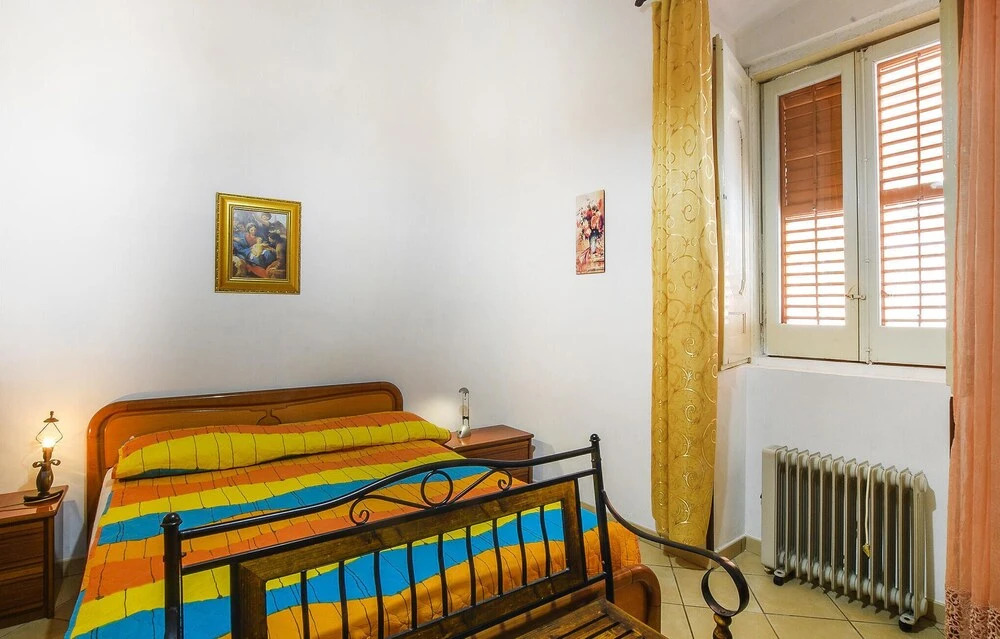 Beautiful Apartment in Pozzallo With Wifi and 2 Bedrooms