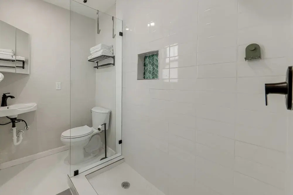 Flexible Family Living! Modern Pompano Beach Home