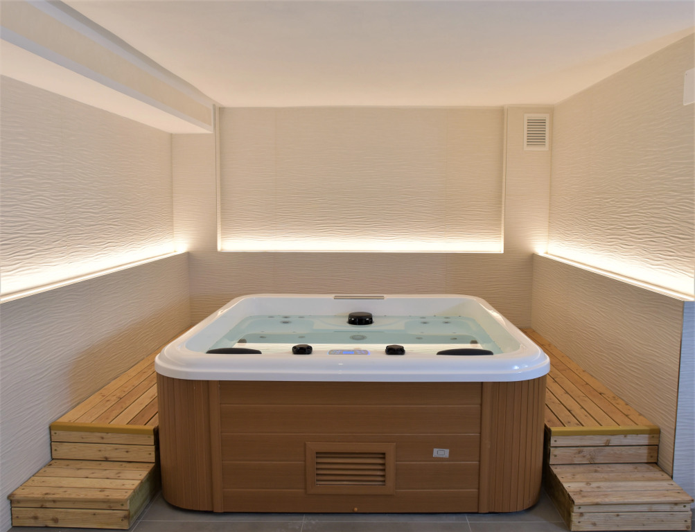 Amsterdam Suite Hotel & SPA