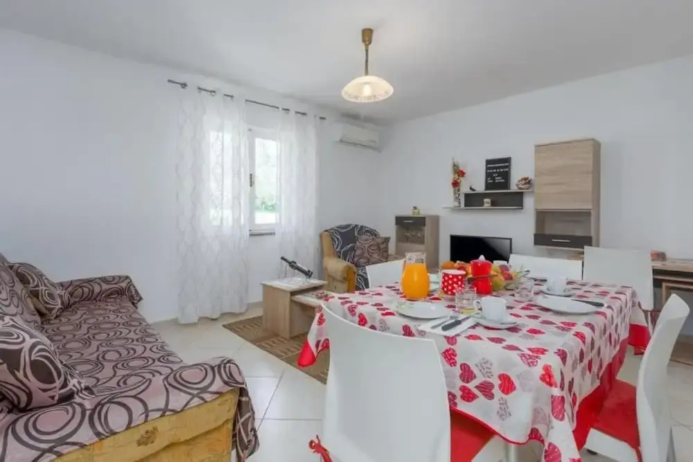 Holiday House Višnjan