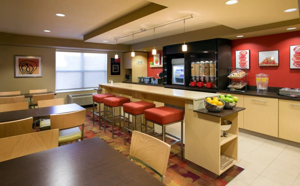Sonesta Simply Suites Phoenix Scottsdale
