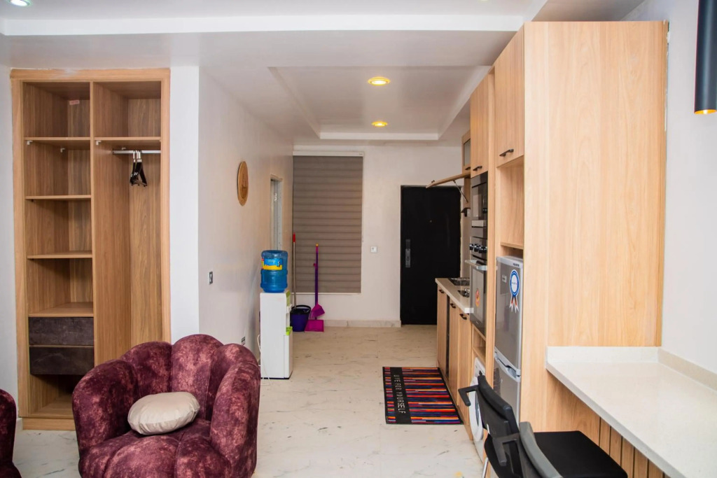 Roof top Studio+Gym+Snooker Rhodabode Apt, Nile