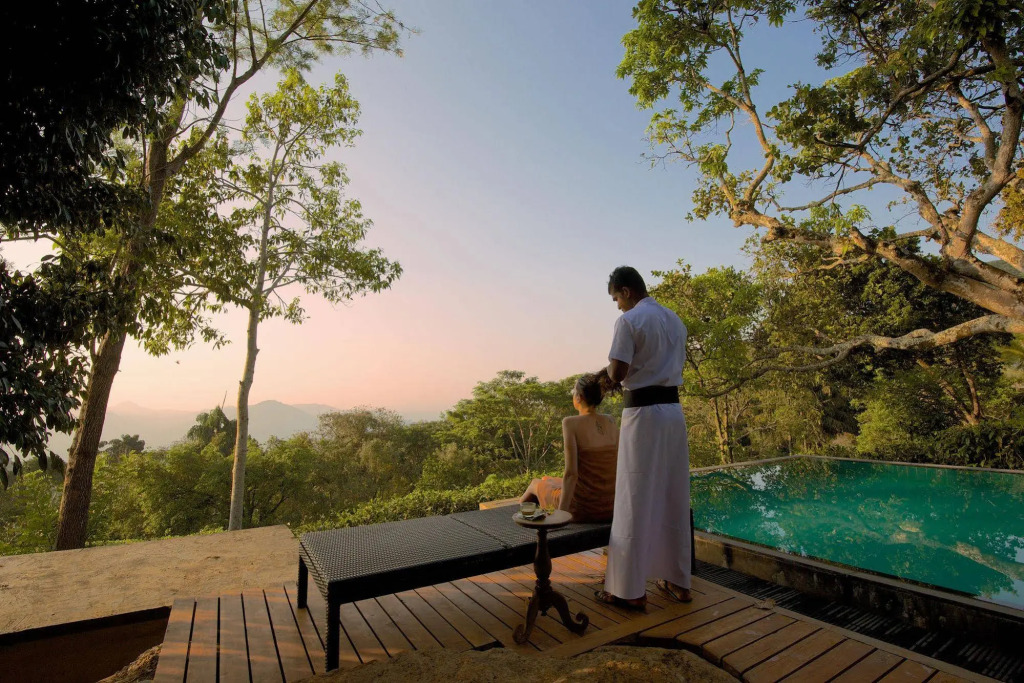 Mountbatten Bungalow- Thema Collection