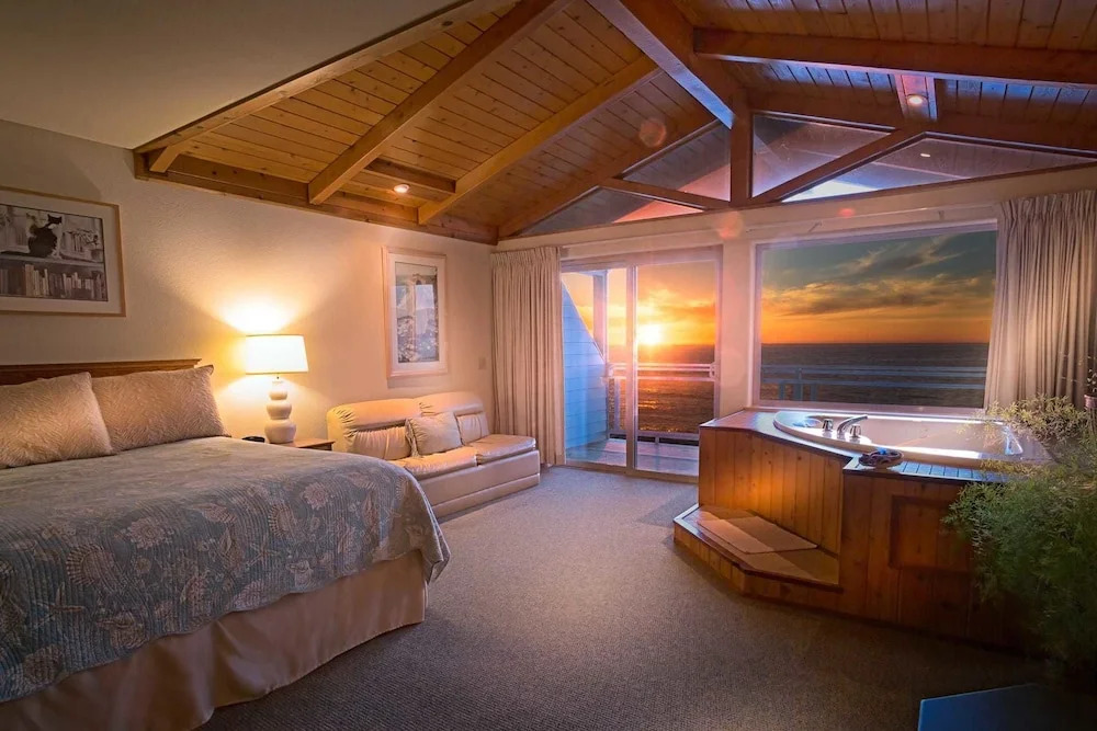 Inn of the Lost Coast