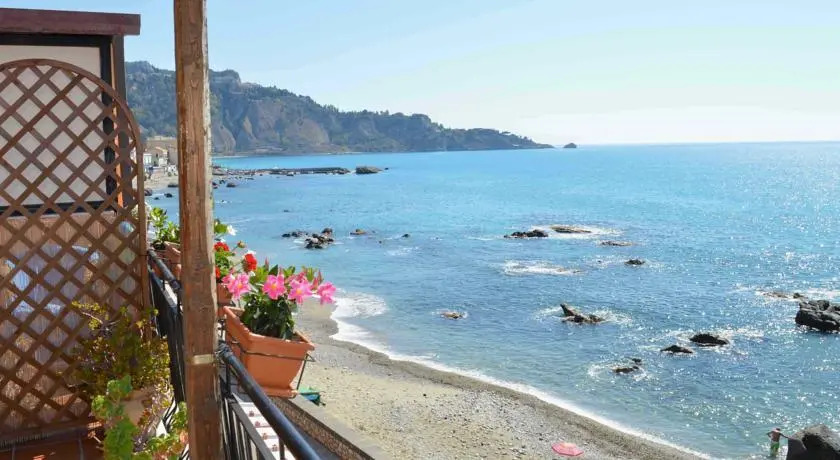 Teocle Beach rooms