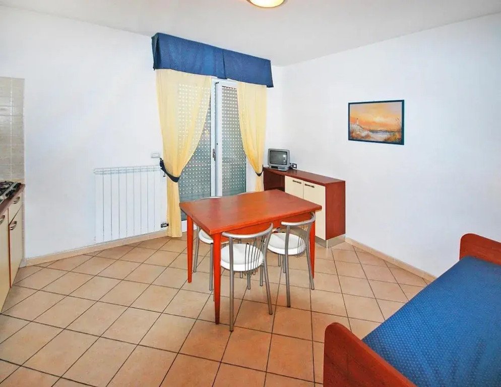 Holiday Flat in Pretty Residence With Communal Pool in Pietra Ligure