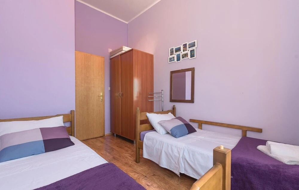 Awesome Home in Primosten With Wifi and 2 Bedrooms