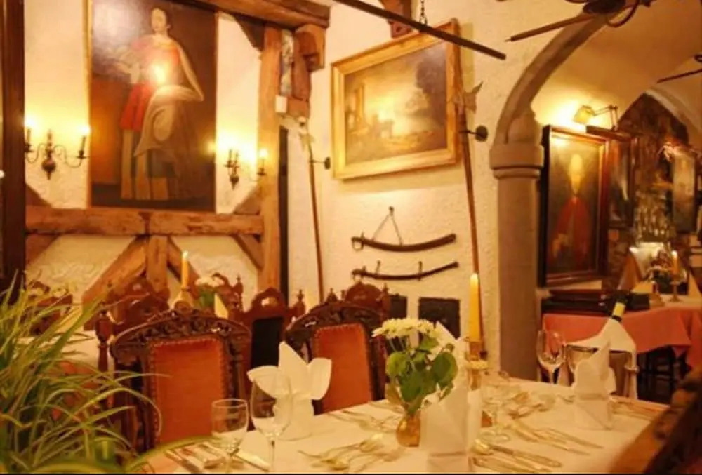 Burg-Hotel & Hostel Cochem