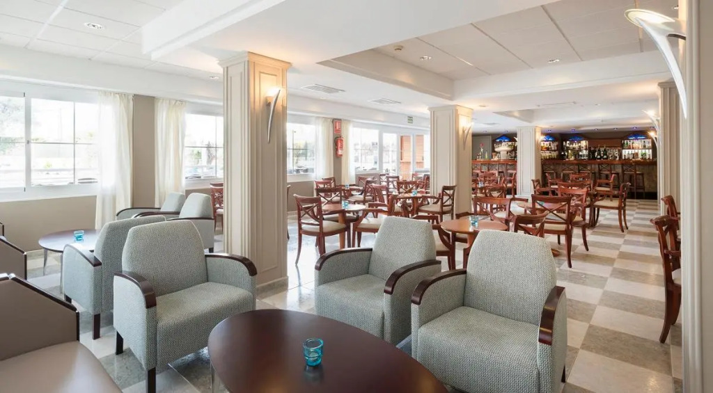 Sky Senses Hotel