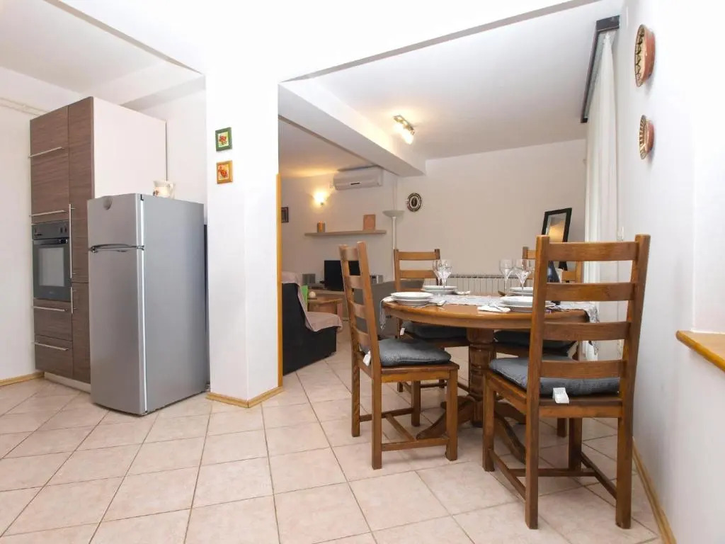 Apartments Ozren 311