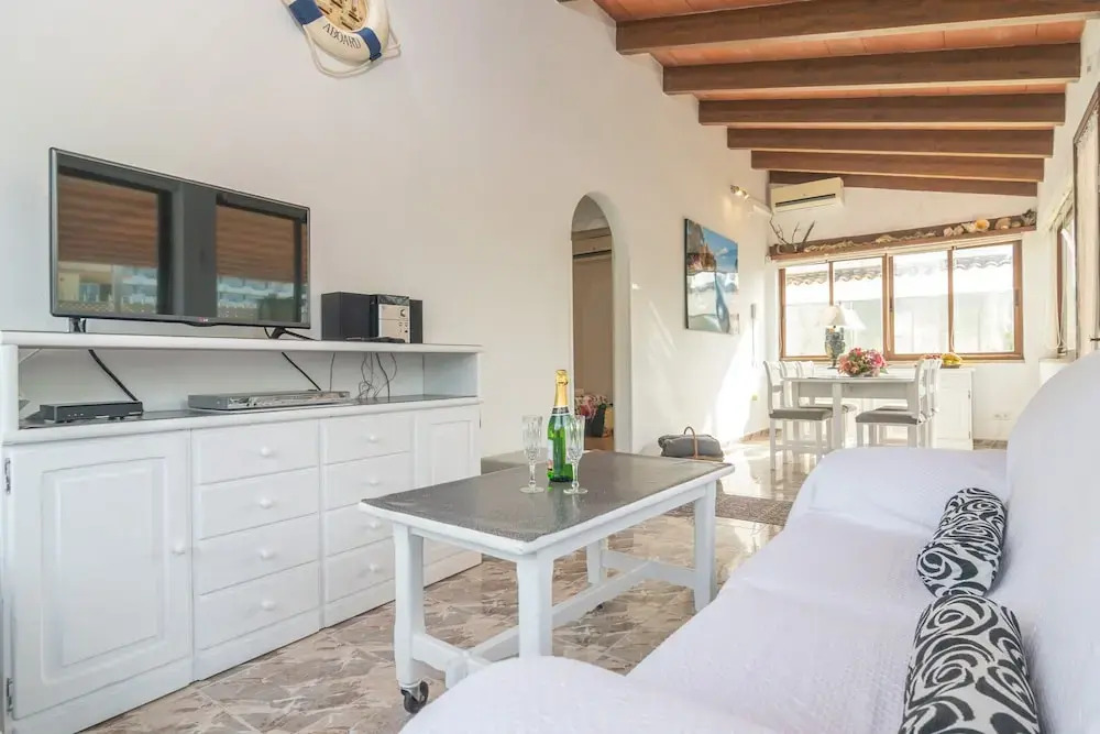 Villa in Alcudia With Pool & Near Beach