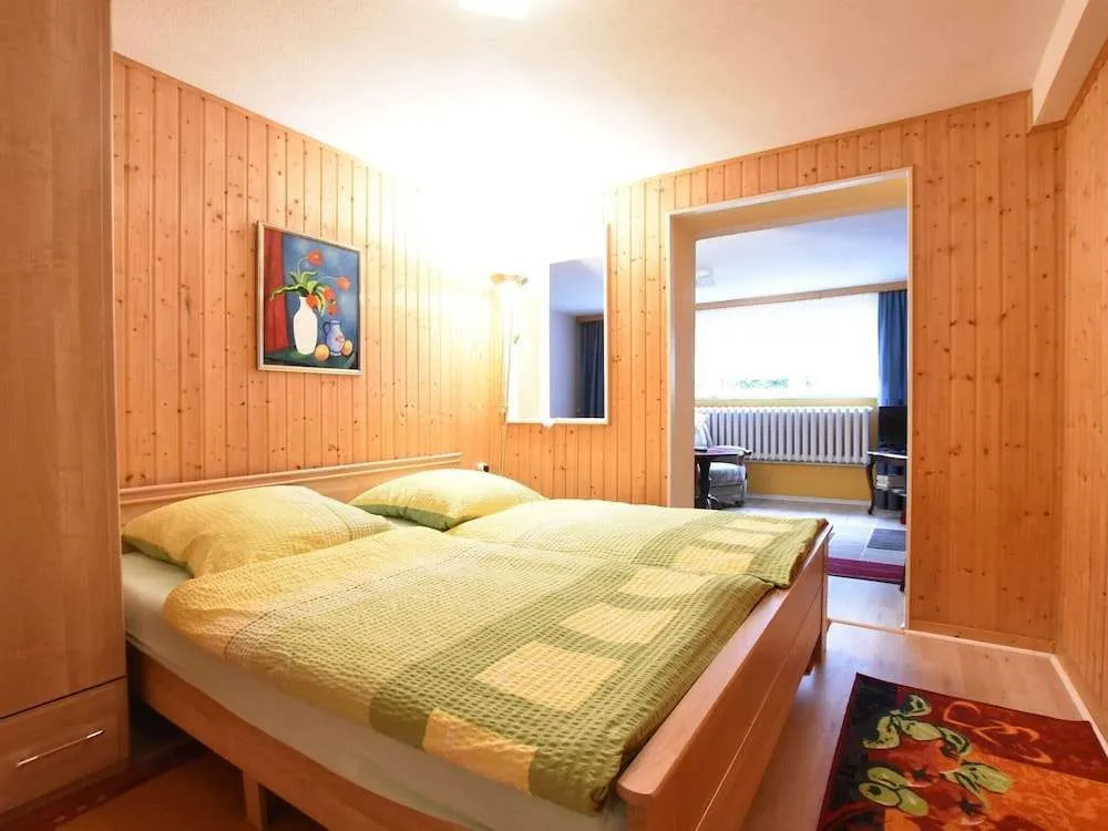 Moderne Ferienwohnung in Kuhlungsborn im Grunen