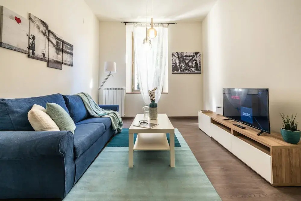 The Blue-Sky Apartment