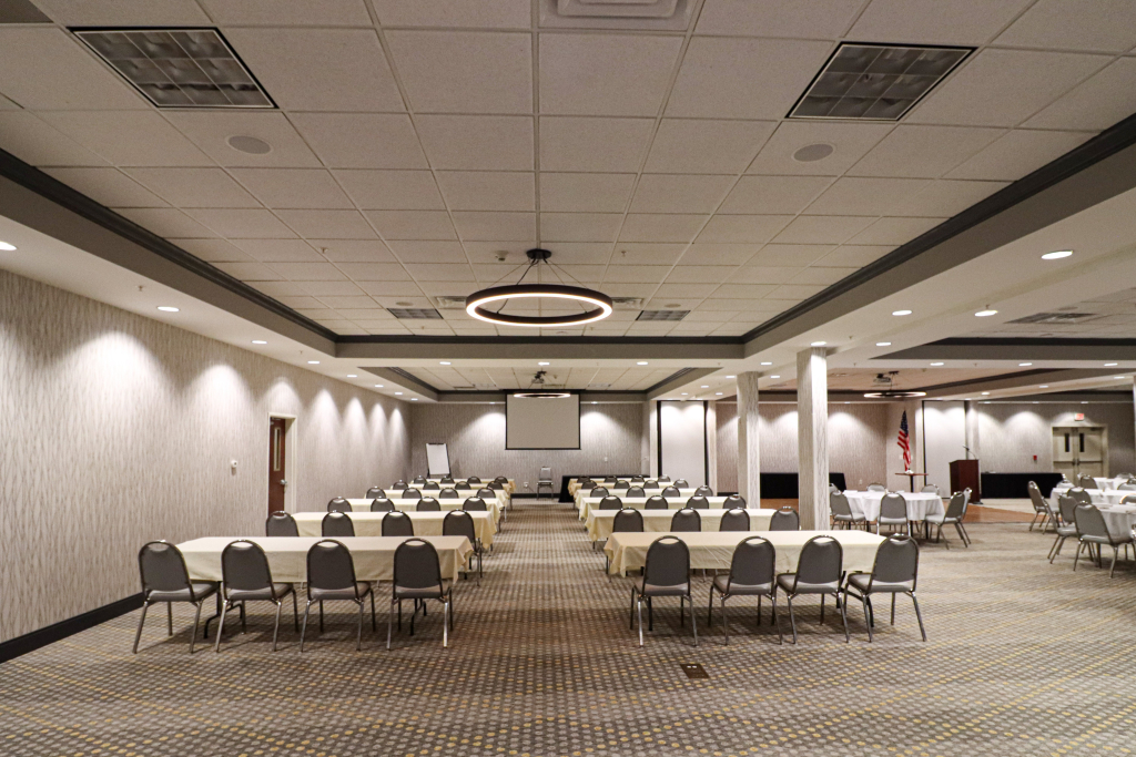 Holiday Inn Quincy East by IHG