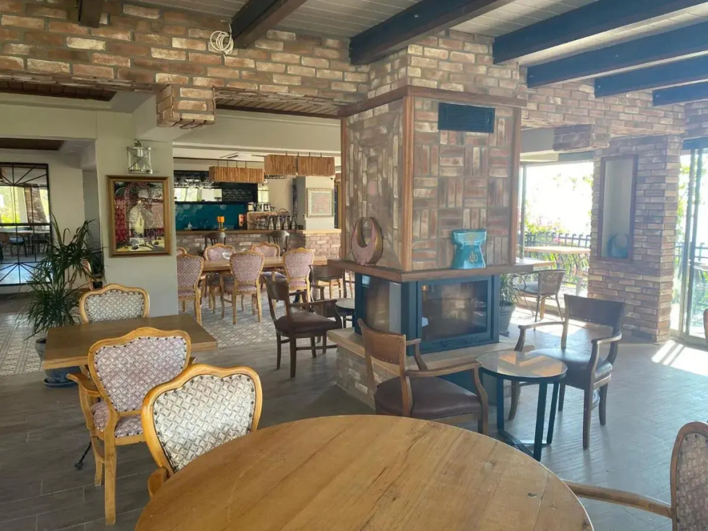 Assos Longevity Hotel