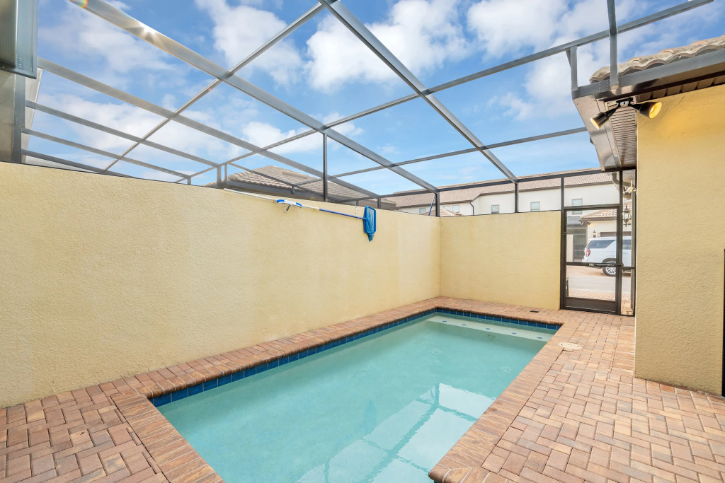 Fantastic Windsor At Westside Resort Home 9045RH, Kissimmee, US