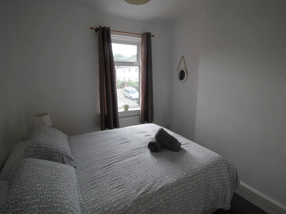 Gelynis 3 Bedroom House by Cardiff Holiday Homes