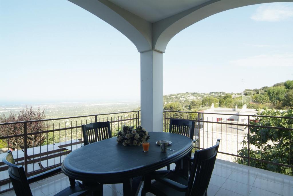 Panoramic Sea View Spacious 3BR Villa & Parking Near Zoo Safari