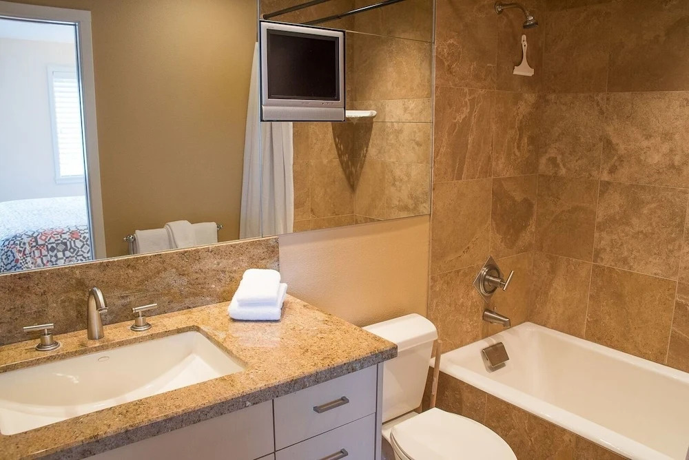 Cottonwood Condominium 1473 1 Bedroom 1 Bathroom Home