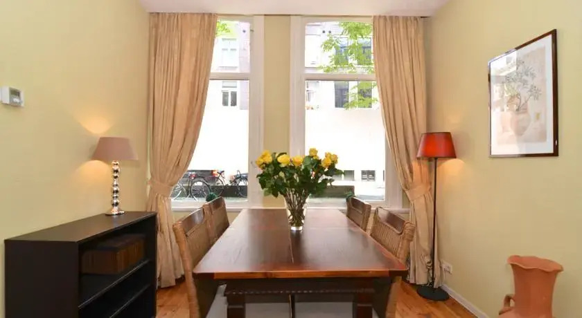 Quartier Latin Apartment