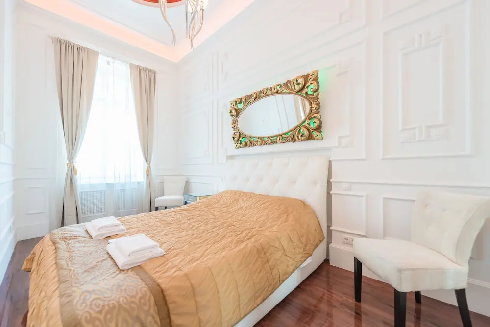 Oasis Apartments – King Street III