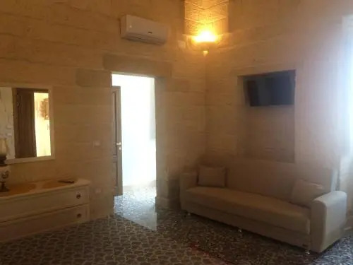 Casa Madonna del Carmine