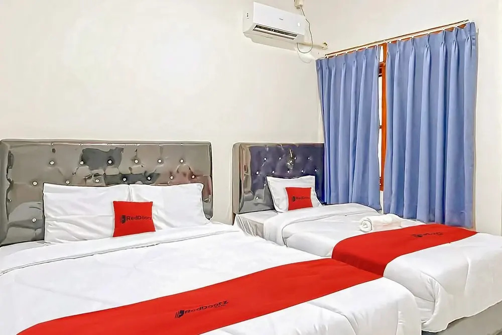 RedDoorz at Anjasmoro Guest House near Bandara Ahmad Yani Semarang