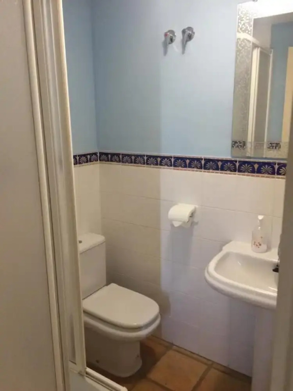 House - Sleeps 6 With Stunning Views
