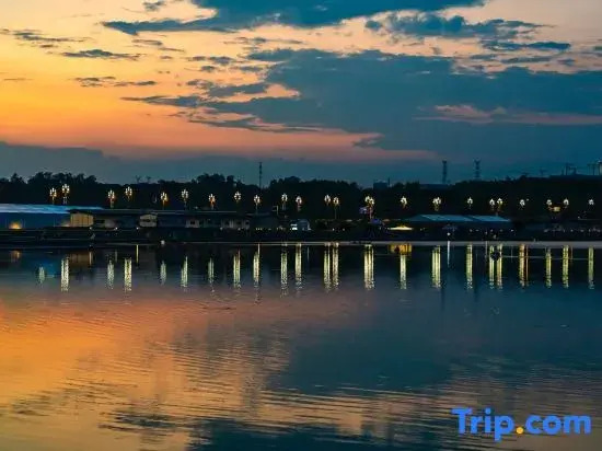 Xiyuehui Hotel Apartment (Chengdu Xibo City Xinglong Lake Store)