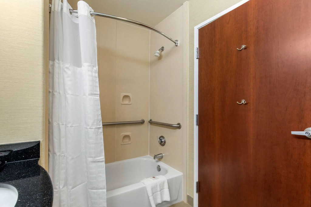 Comfort Suites Marshall