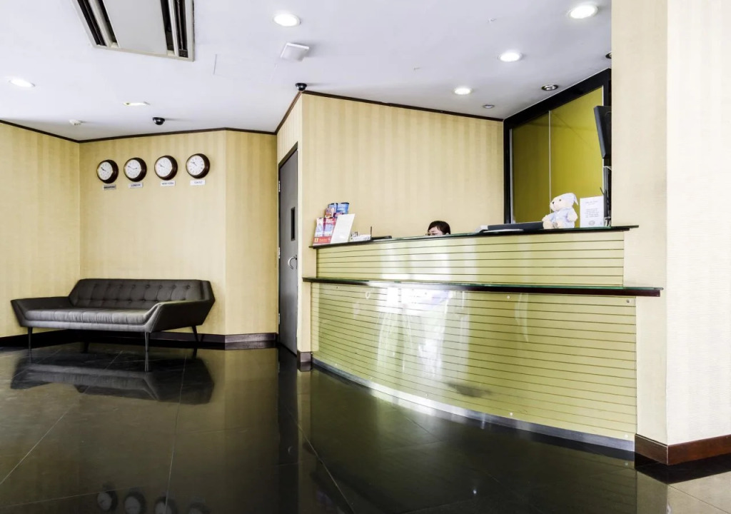 Rest Bugis Hotel