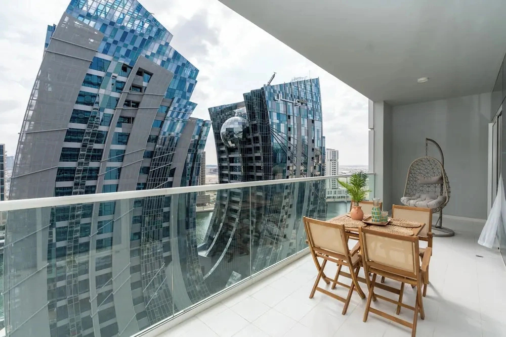 Gala Guests - Damac Vera & Reva Suites