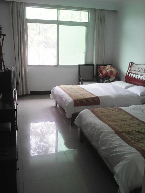 Shunan Zhuhai Home Inn