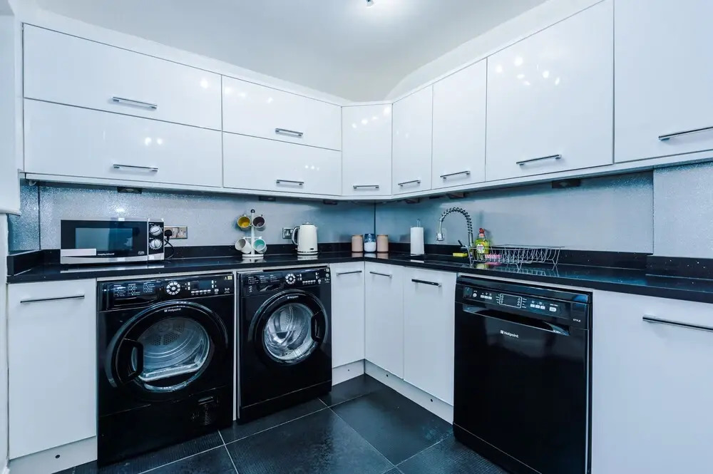 The Seedley 4 Bedroom House - Salford