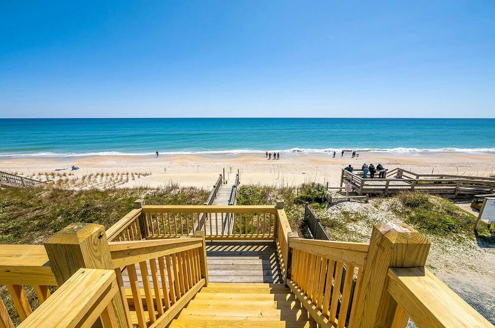 Sparrow's Beach Nest by Sea Scape Properties