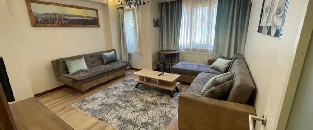 Mutlu Flat