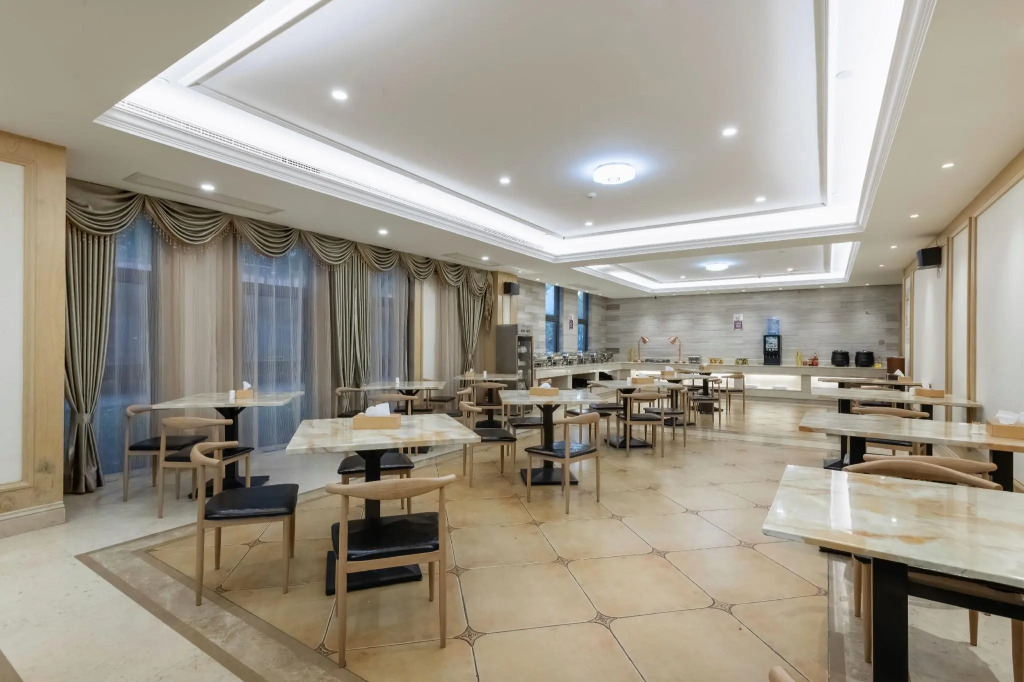 Vienna International Hotel (Nanjing Xianlin Xuzhuang Software Park Subway Station Store)
