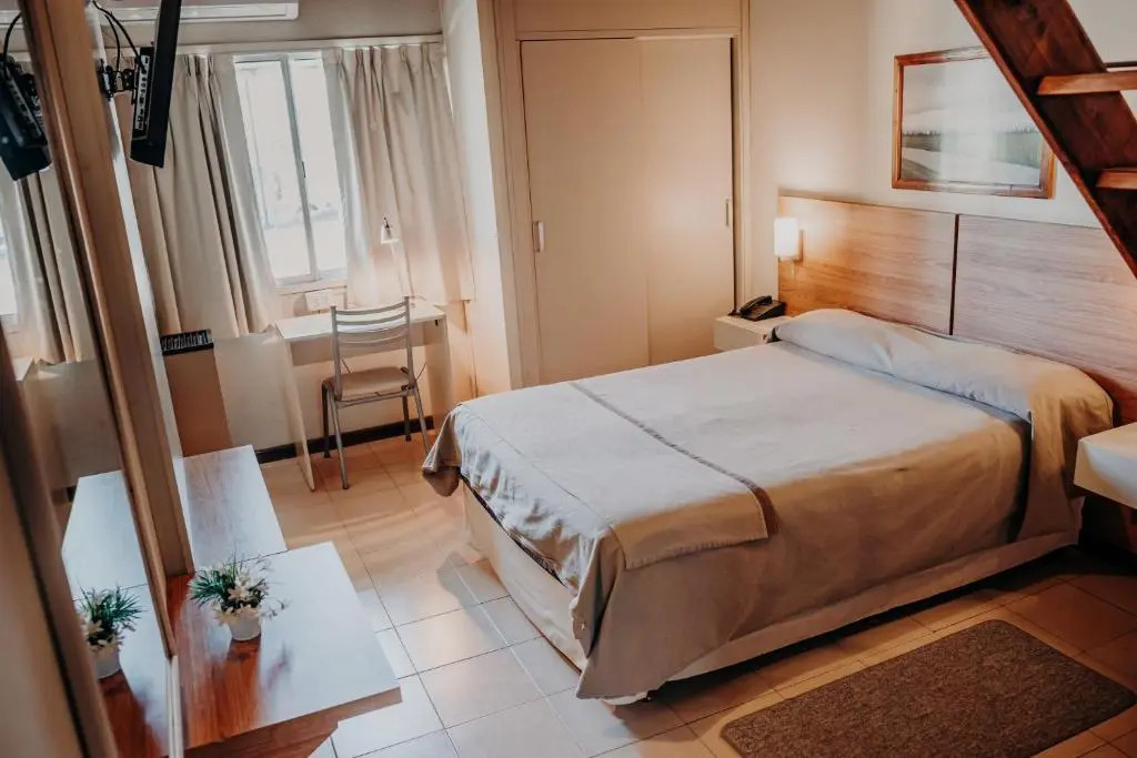Hotel ACA Santa Rosa