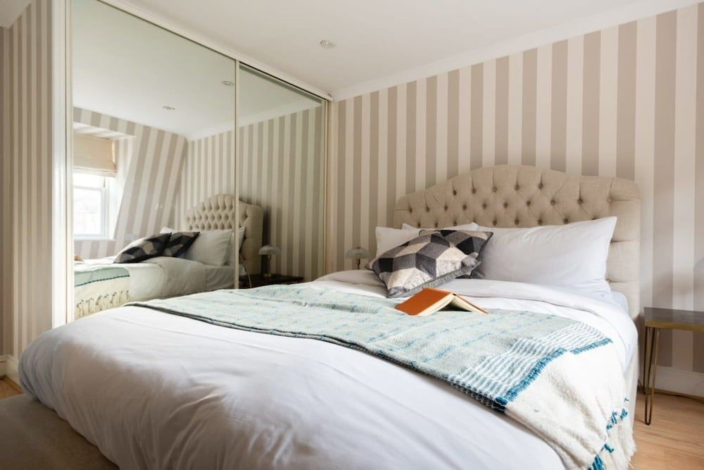 The Kensington Palace Mews - Bright Modern 6bdr House With Garage