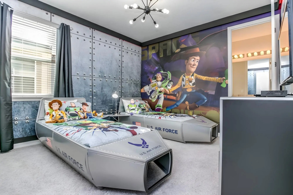 Luxury Villa 9BdrmGames RoomPool at Solara Resort