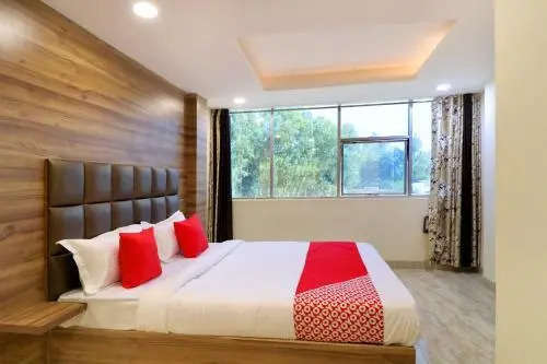 Hotel O Cloud 9