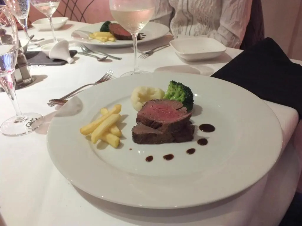 Rezas Restaurant Gästehaus
