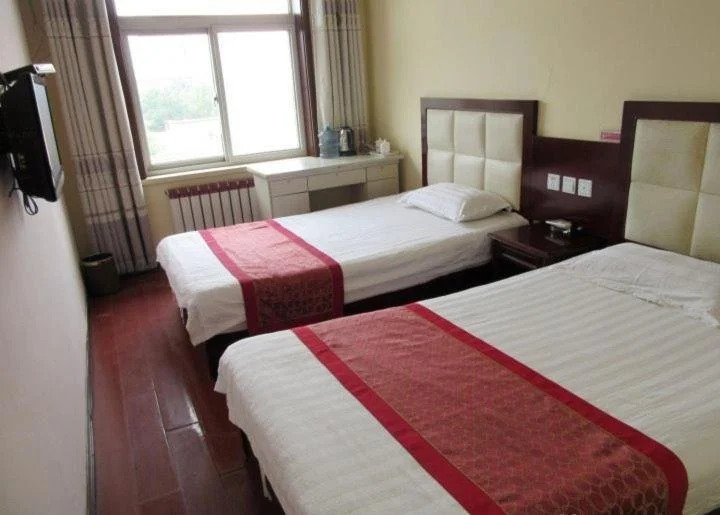 Changcheng Busines Hotel